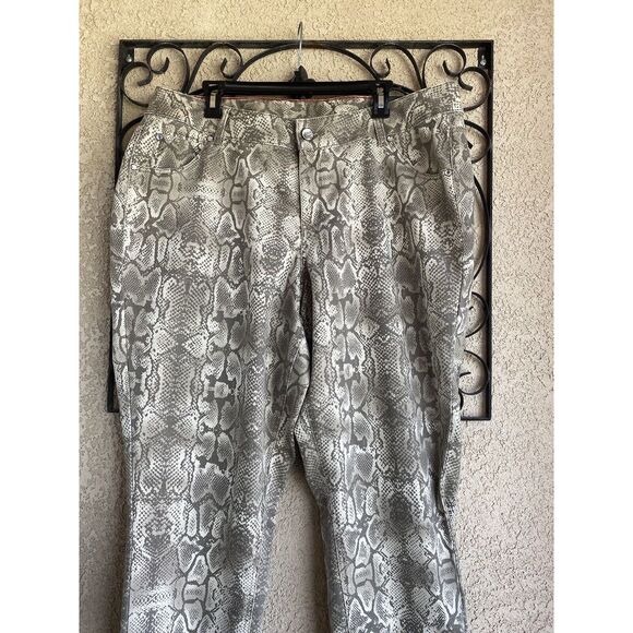 Lane Bryant snake print skinny jeans - size 20 - brown/tan - Picture 2 of 9